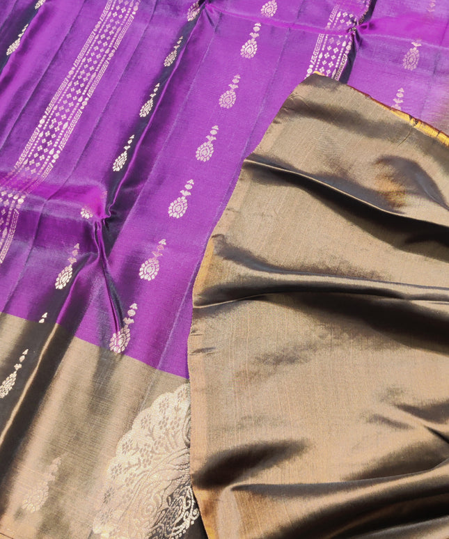Lightweight Pattu Scurt Border Saree - LWP709
