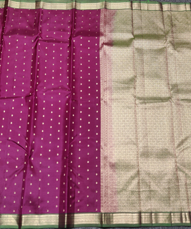 Kanchi pattu small border saree - KMP253