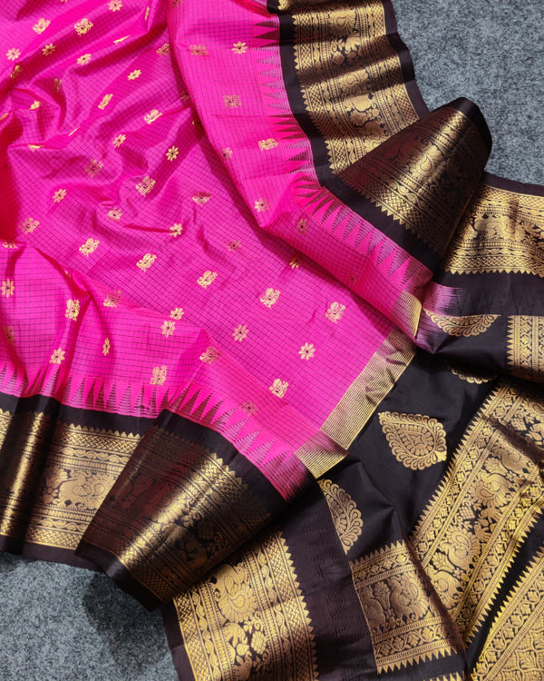 Gadwal check design pure silk- GPS25