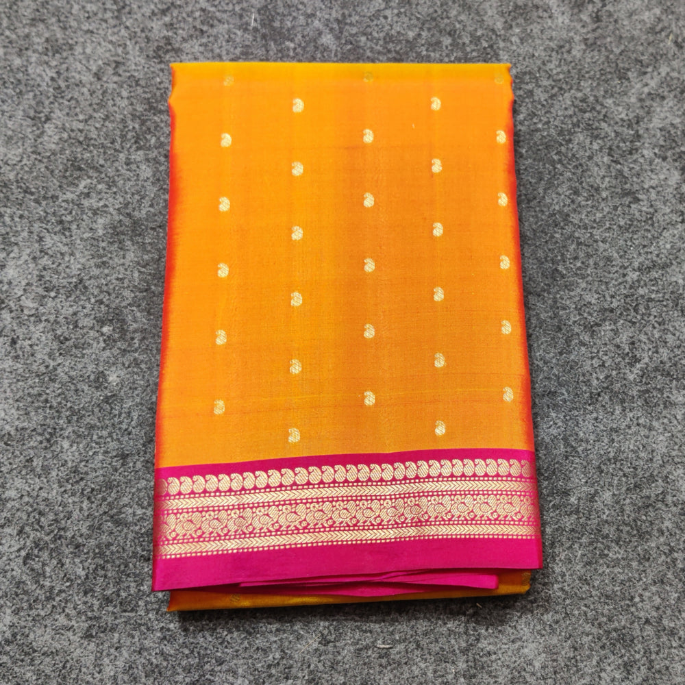 Kanchi pattu small border saree - KMP249