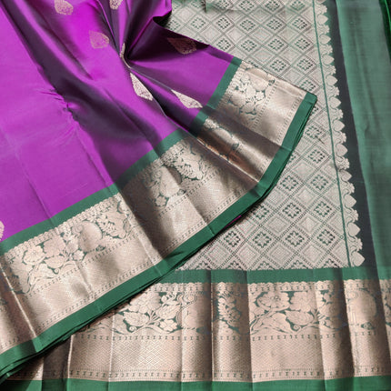 Kanchi Vintage Small border pattu - KMP171