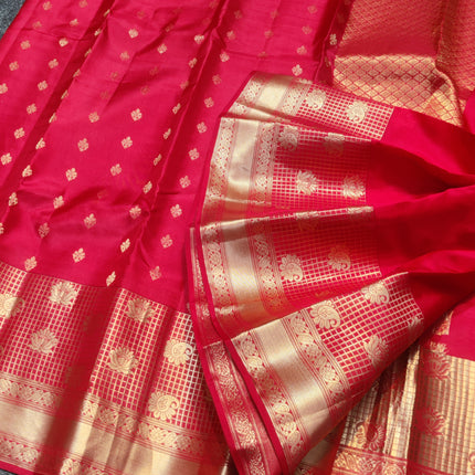 Kanchi pure vintage silk Saree - KMP3009