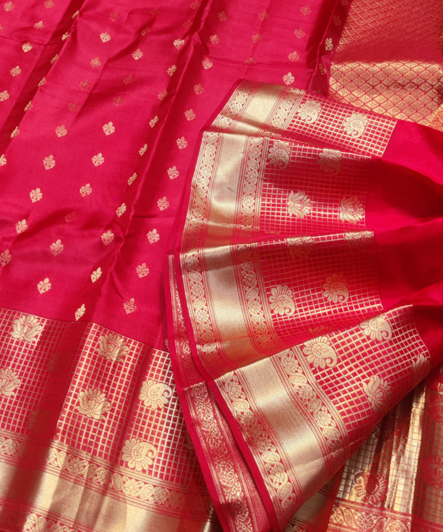 Kanchi pure vintage silk Saree - KMP3009