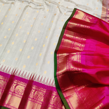 Gadwal small border Pure Silk saree - GPS187