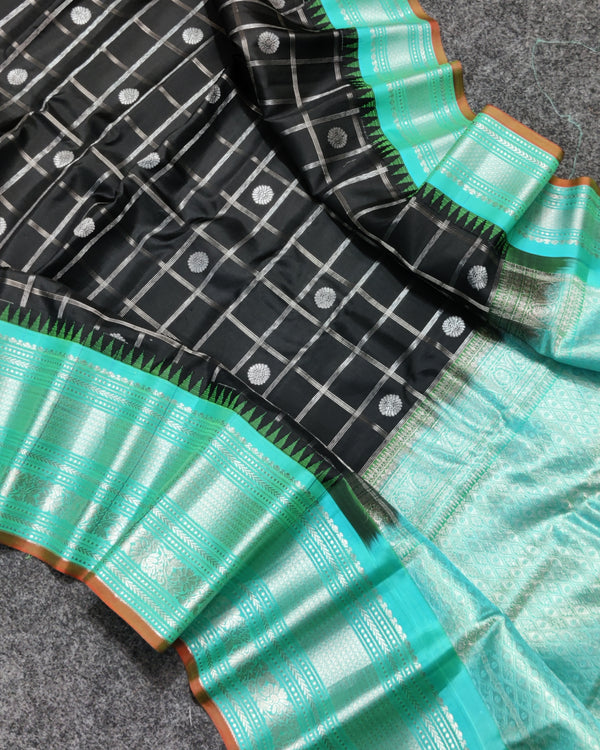 Gadwal check design pure silk- GPS21