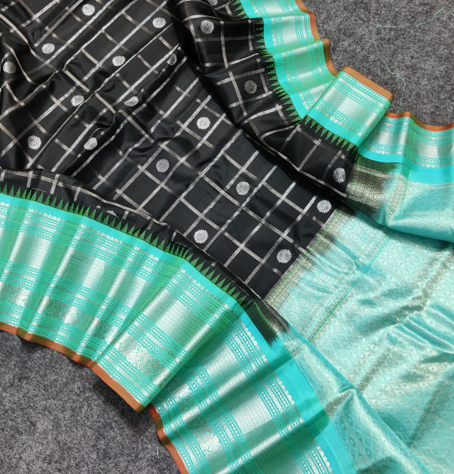 Gadwal check design pure silk- GPS21