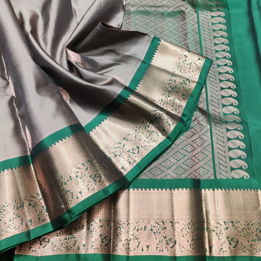 Kanchi Vintage pattu - KMP302