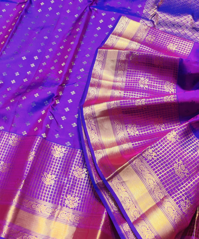 Kanchi pure vintage silk Saree - KMP3006