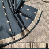Kanchi pattu small border saree - KMP274