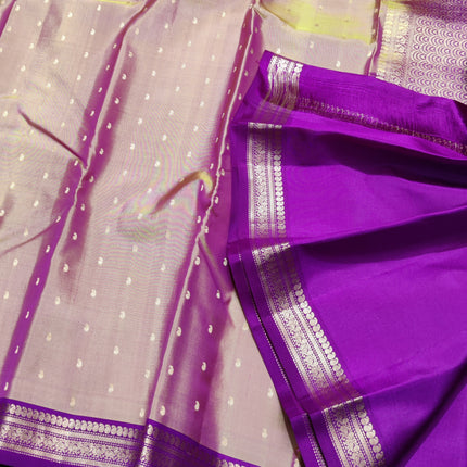 Kanchi pattu small border saree - KMP3136