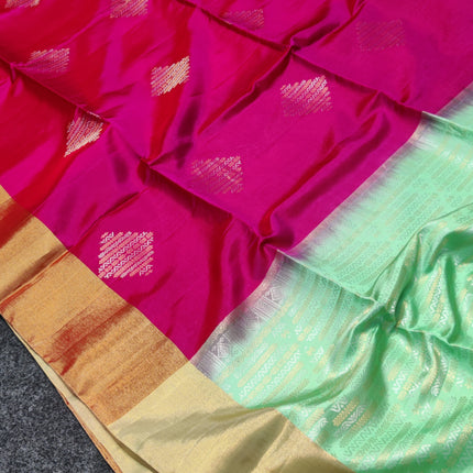 Uppada Lightweight Pattu - LWP2080
