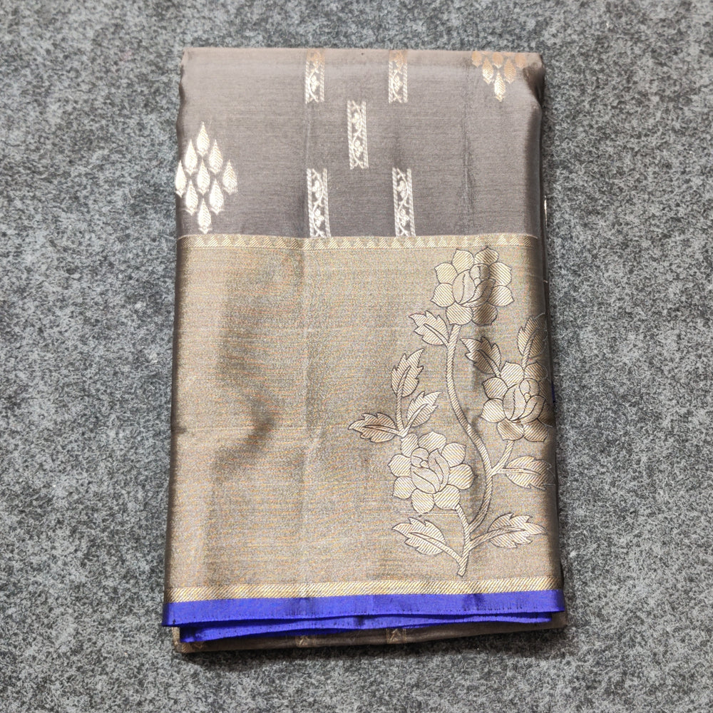 Lightweight pattu Scurt Border Saree - LWP403