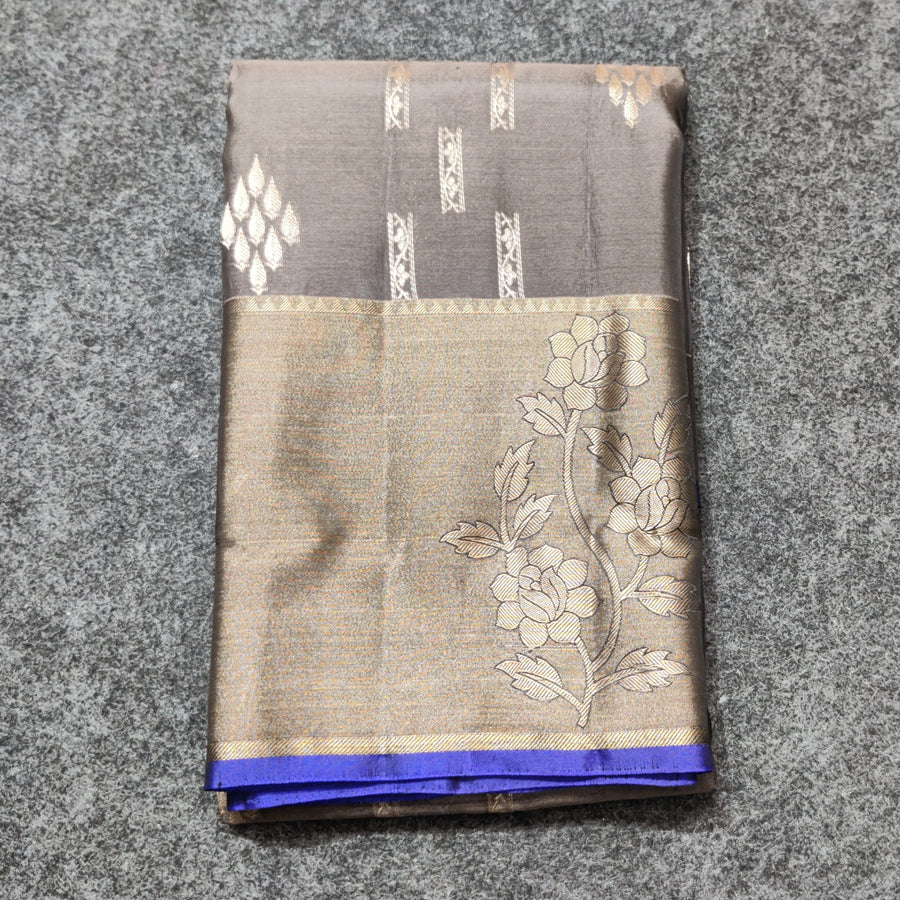 Lightweight pattu Scurt Border Saree - LWP403
