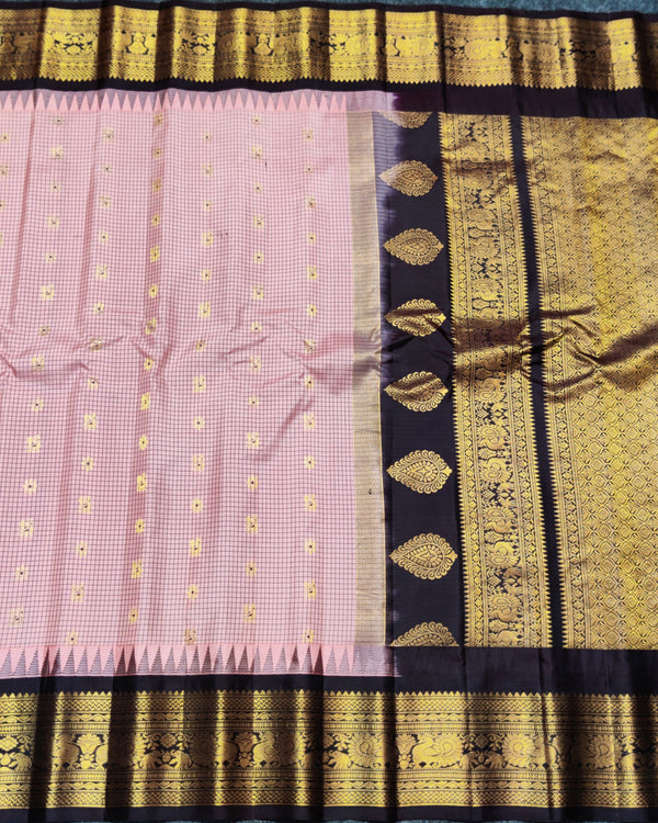 Gadwal check design pure silk- GPS23 alternate view