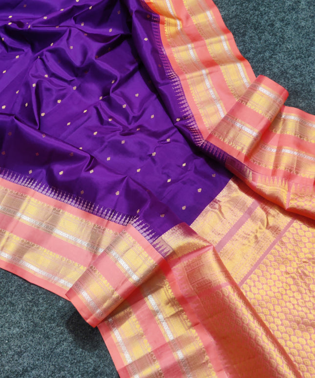 Gadwal small border Pure Silk saree - GPS183