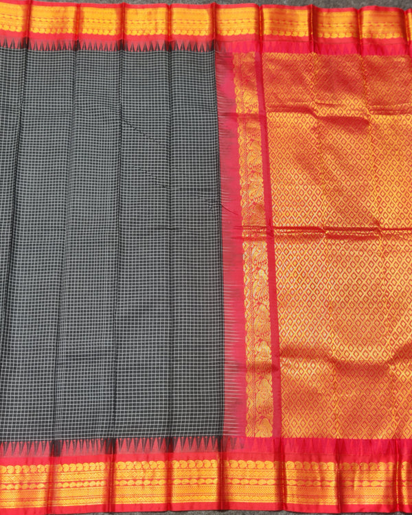 Gadwal cotton check - GC22 alternate view