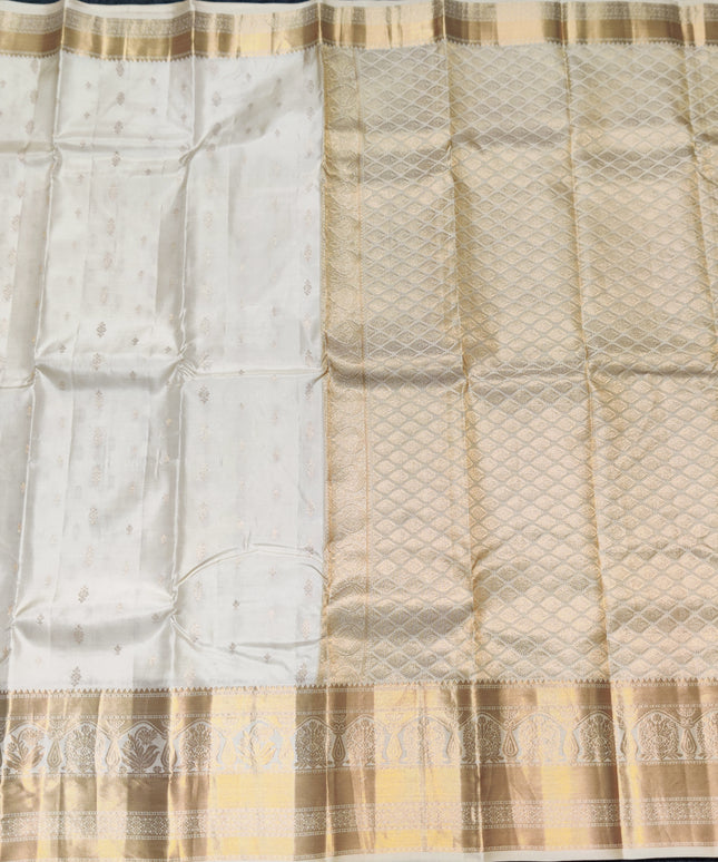 Kanchi pure vintage silk Saree - KMP2077
