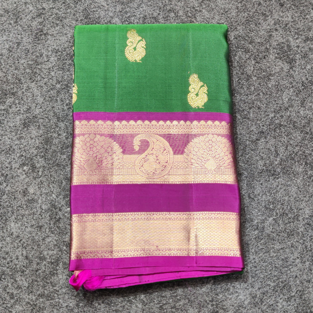 Kanchi Vintage Gap border pattu - KMP244