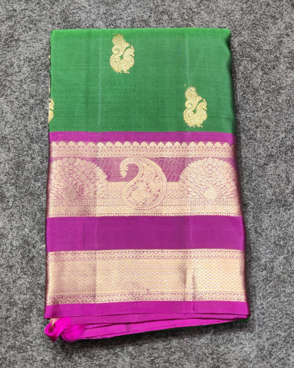 Kanchi Vintage Gap border pattu - KMP244