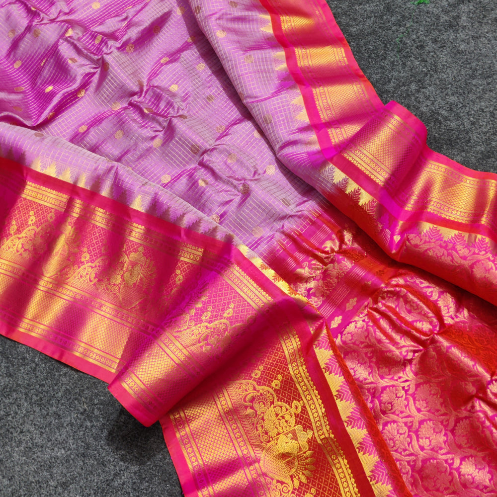 Gadwal check design pure silk- GPS142