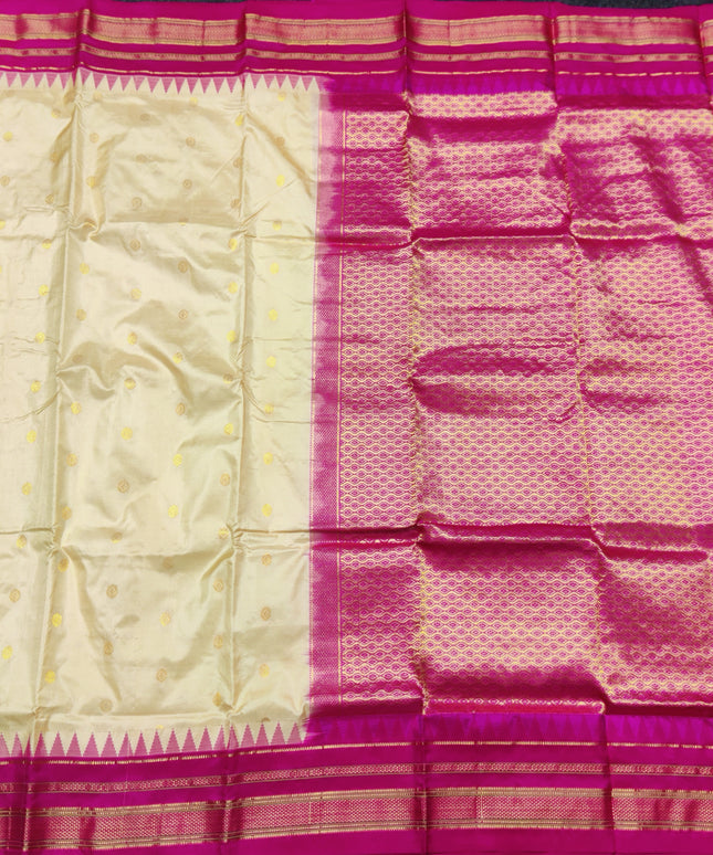 Narayanpet Pure silk saree - NRP24
