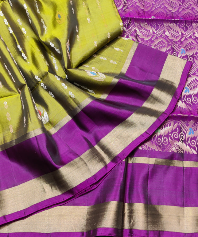 Lightweight pattu Scurt Border Saree - LWP141