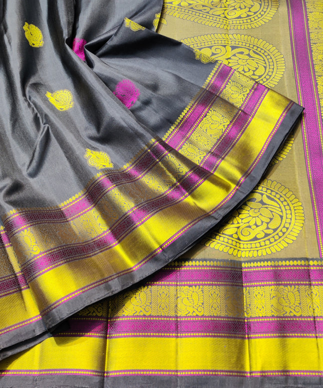 Kanjivaram Resham Silk Saree - KMP1971